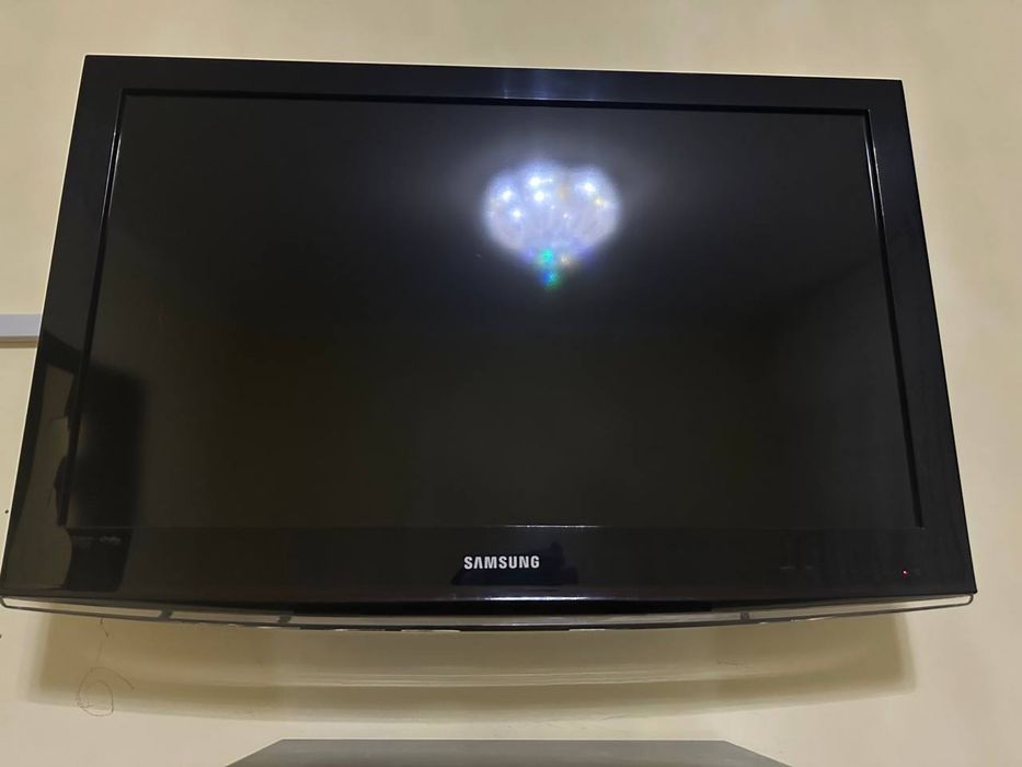 Телевизор Samsung