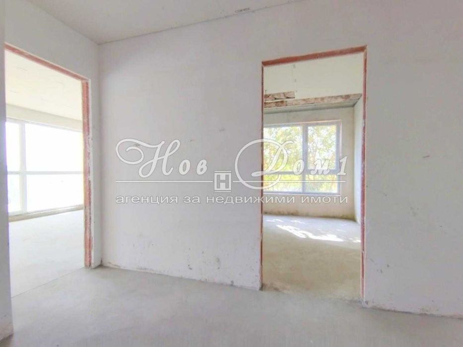 Продава се Тристаен апартамент в Варна, Левски - 110 кв.м за 1227 €/кв.м - Снимка #5