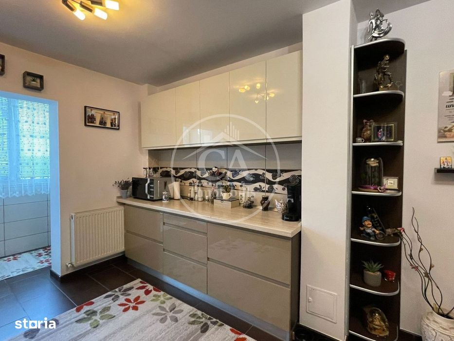 Apartament cu 3 camere de inchiriat in zona Nufarul, Oradea.