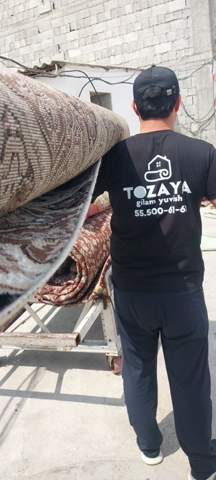 Gilam va yumshoq mebel adyol korpa korpacha yuvish xizmatlari bor