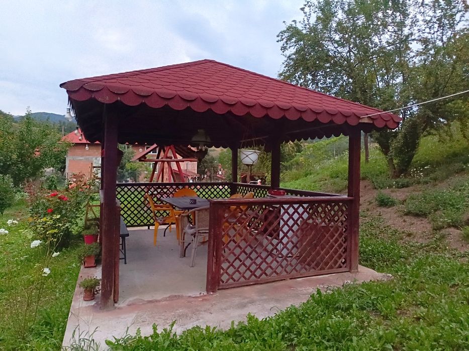 Casa de vânzare în Meteș