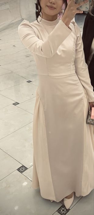 Платье сшитое новое