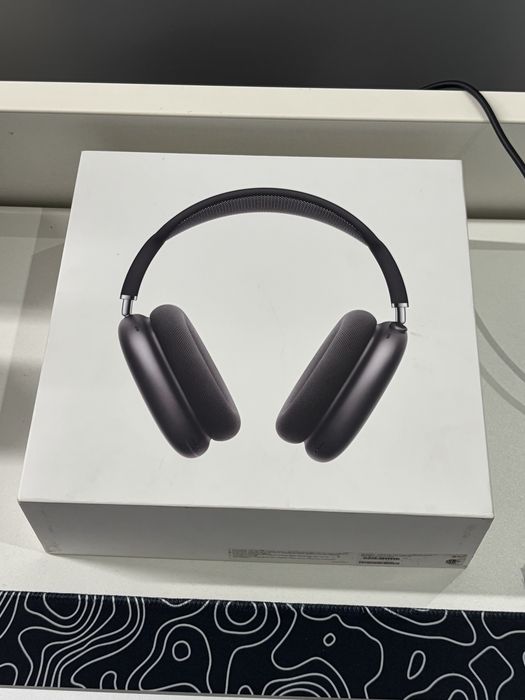Apple Airpods max