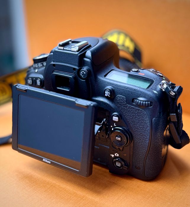 Aparat foto Nikon D750