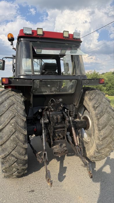 Tractor Case 856 xl cu incarcator frontal cu crocodil 4x4