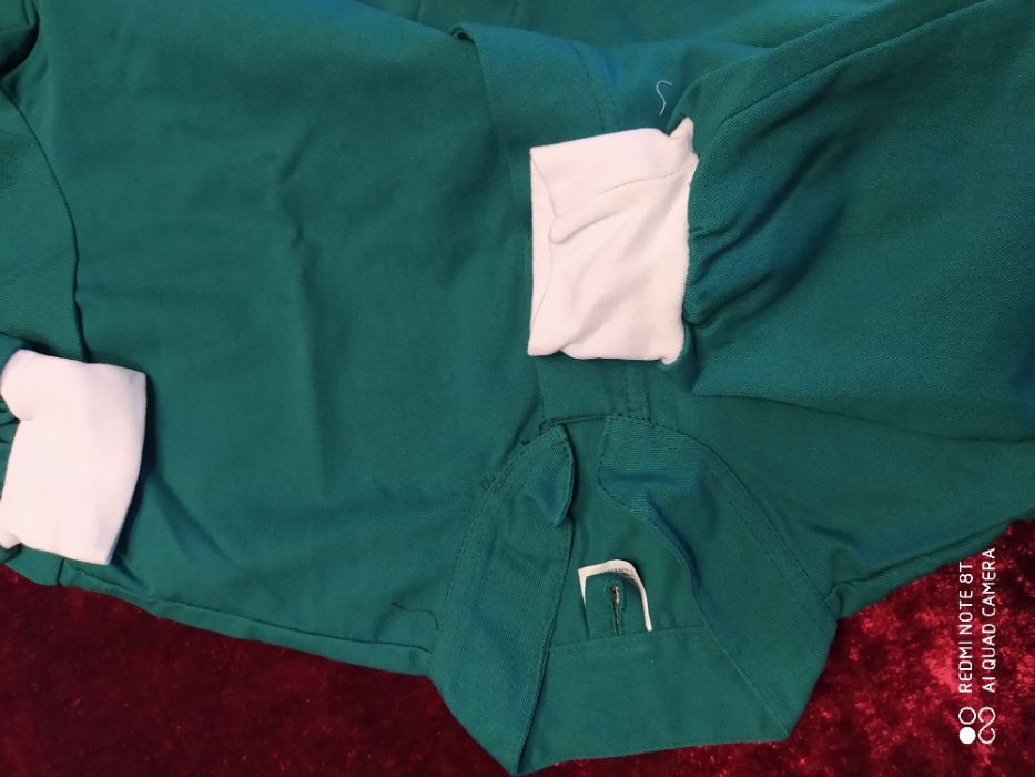 Работно облекло -  ватирано зимно яке, дамско облекло, бели манти