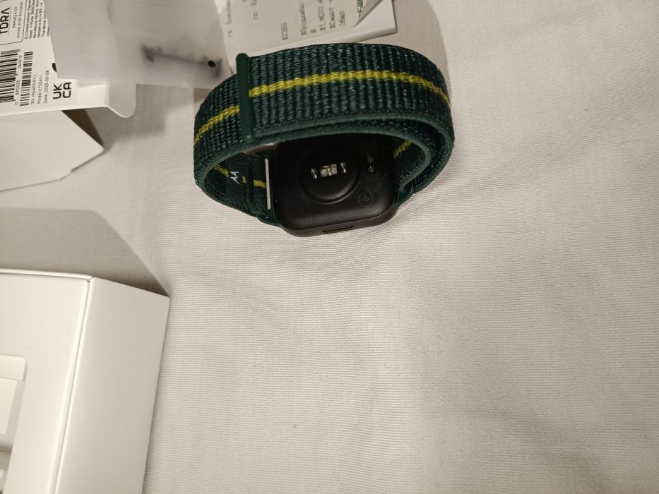 Смарт часовник Motorola moto watch fit