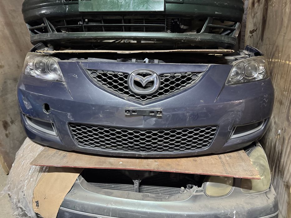 Носкат, перед, морда Mazda 3 BK седан