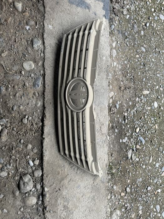 Тайота 50 рещетка