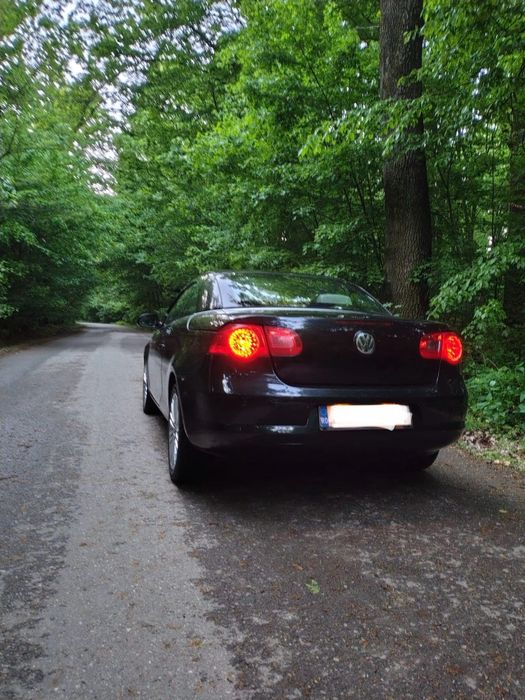 Vând Volkswagen Eos