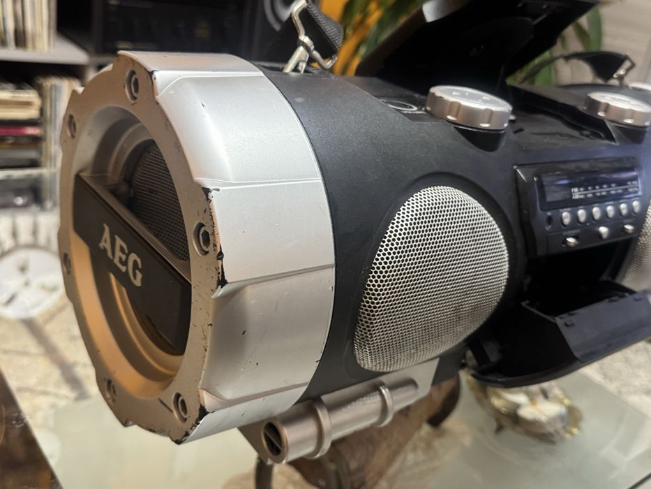 Boombax Aeg Srr-4317 Cd Mp3