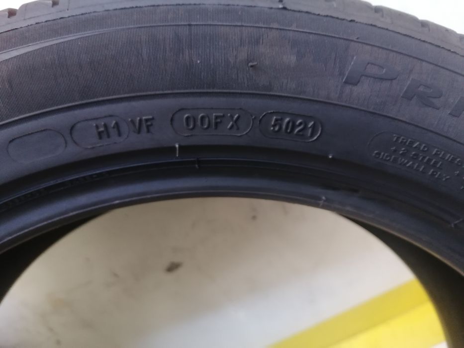 225/50/18  2*Michelin vara dot 5021  95v.  5,,89mm