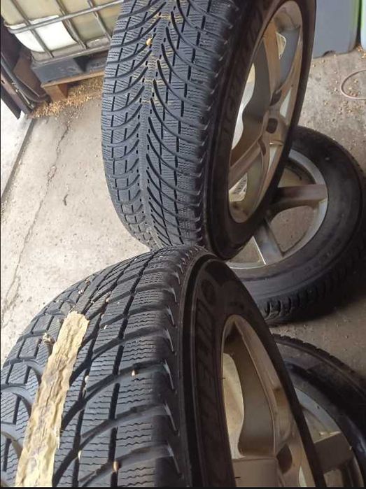 Set 4 roți iarnă MICHELIN 235/65 R18 cu jante aliaj