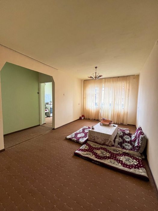 Kirgili pelikanda 4qavatli etajning 4-qavatida 2xonali uy