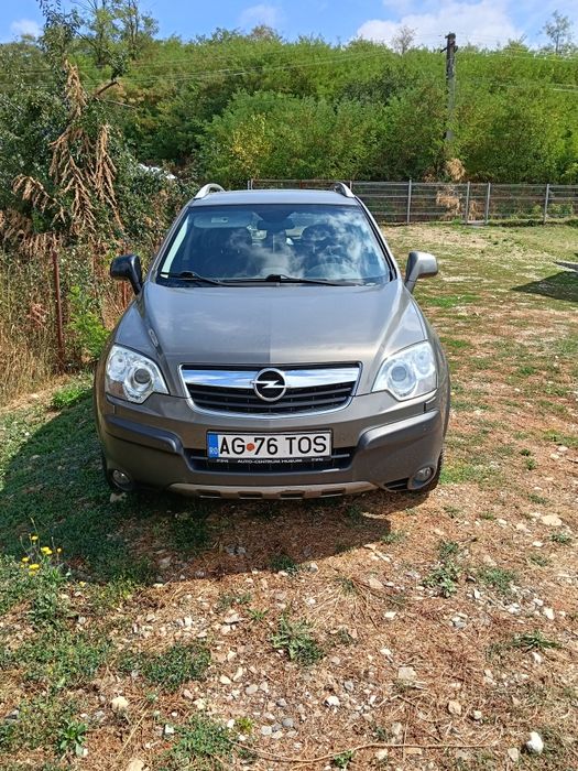 Vând Opel antara