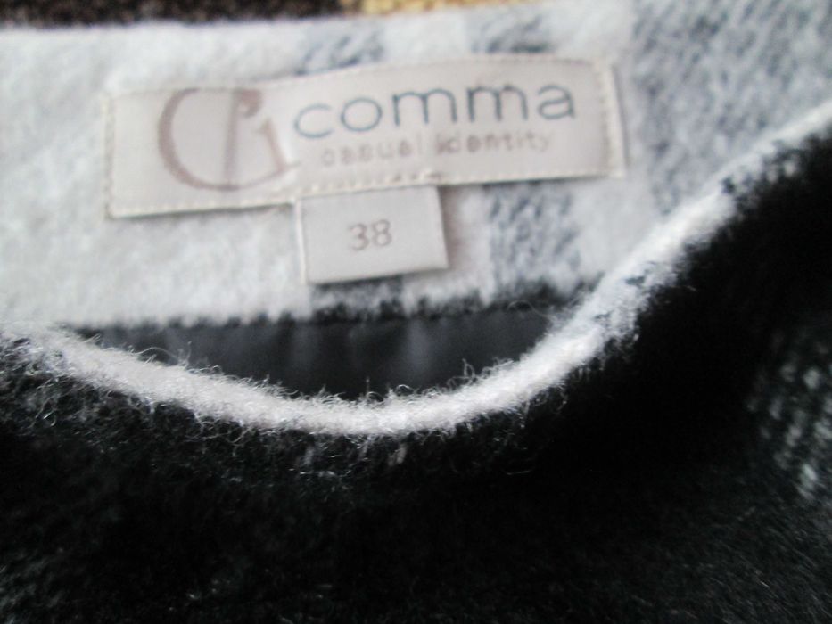 fusta alb/negru Comma 38