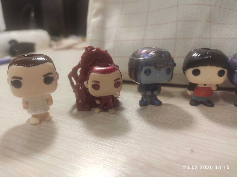 Фигурки из очень странные дела