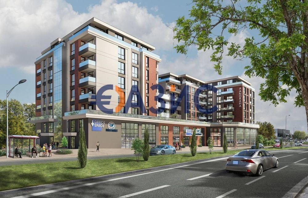 Продава се Тристаен апартамент в Бургас, Център - 94 кв.м за 660 €/кв.м - Снимка #1