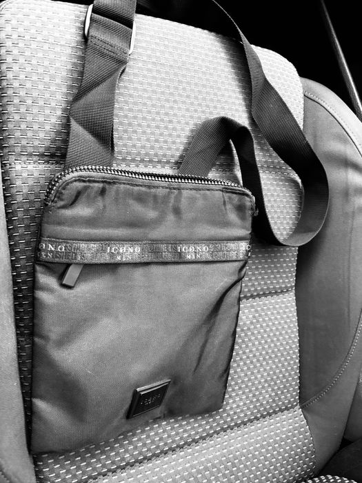 Borseta Icon O barbati