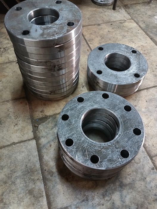 Фланцы новые !!!