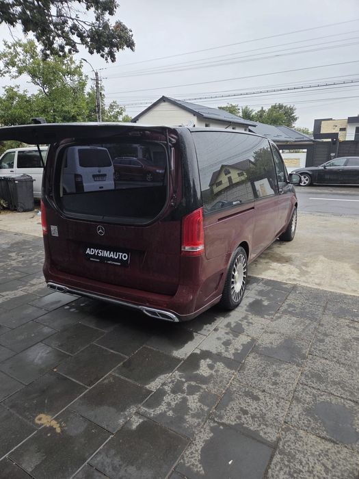 Mercedes V klasse Maybach dric funerar