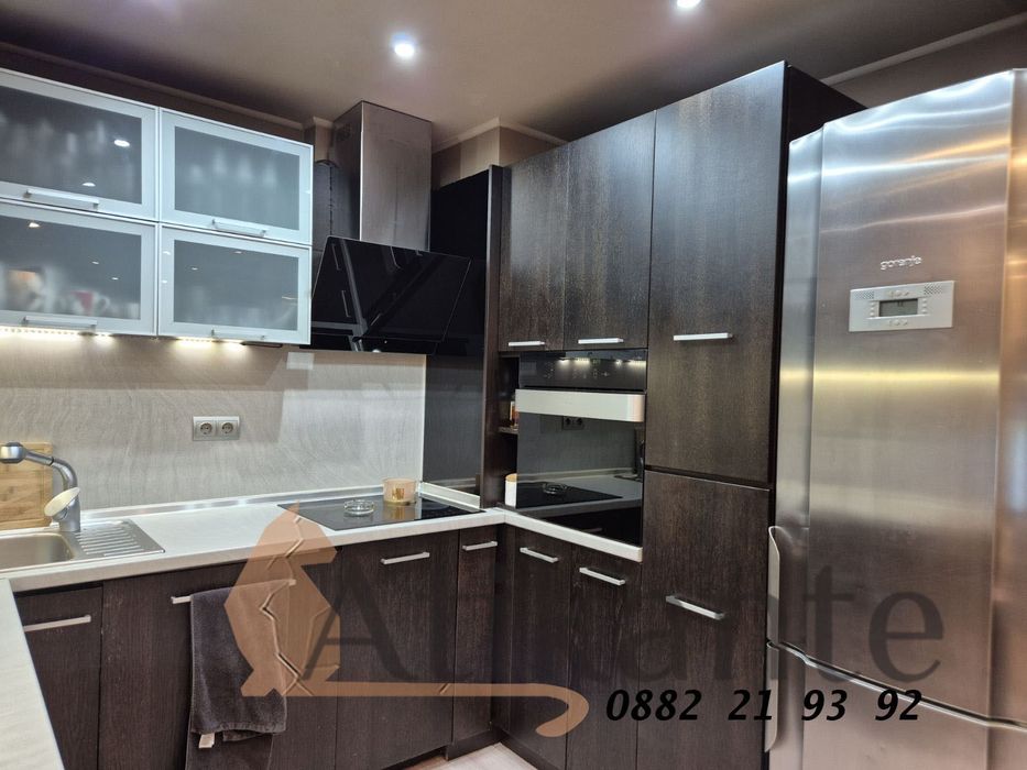 Продава се Двустаен апартамент в София, Люлин 8 - 75 кв.м за 1428 €/кв.м - Снимка #6