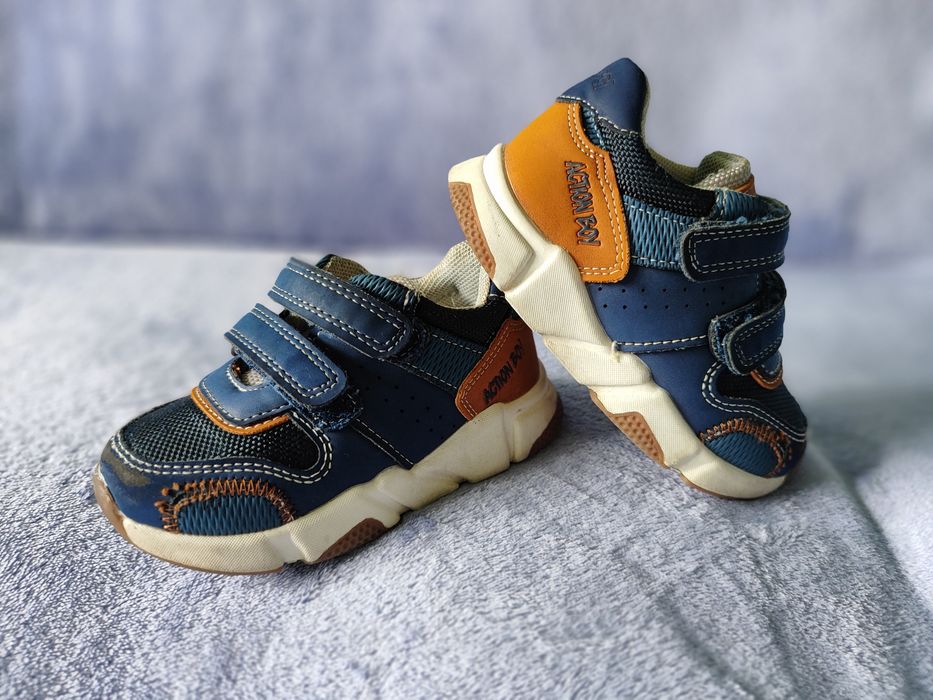 Детски обувки и пантофи различни размери