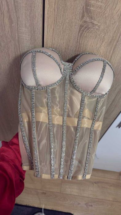 Луксозен корсет от украинска дизайнер, разшит с камъни, чашка D