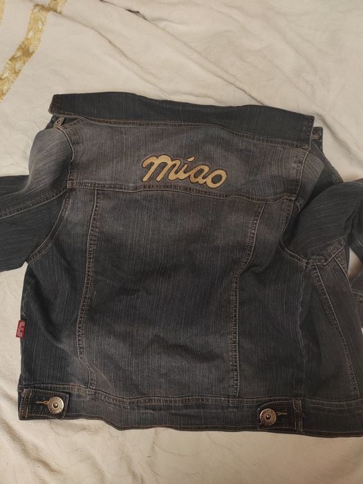 Продаются женские куртки