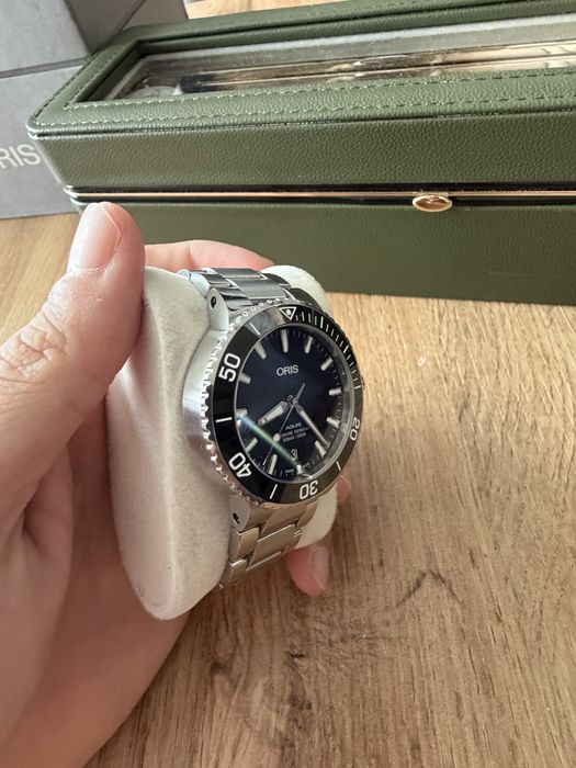 ORIS Aquis Date Automatic 39.5 mm – Blue Dial – Full Set