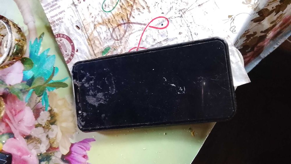 Vând telefon mobil Ihunt Like 12 Pro