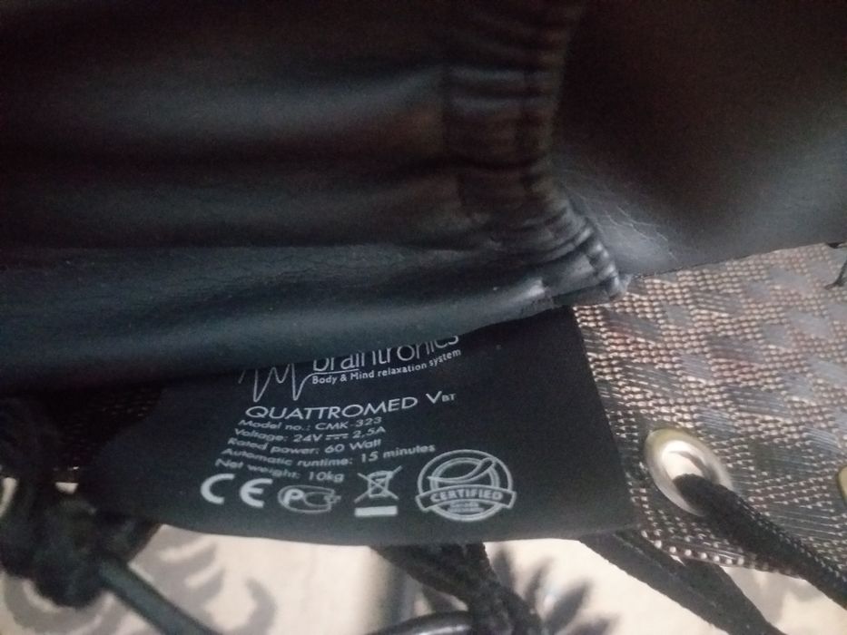 Массажный кресло