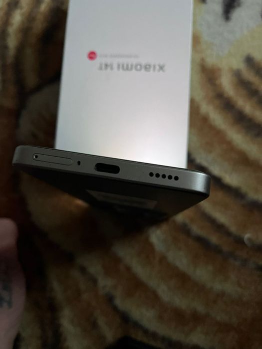 Ксяоми 14т с коробкой