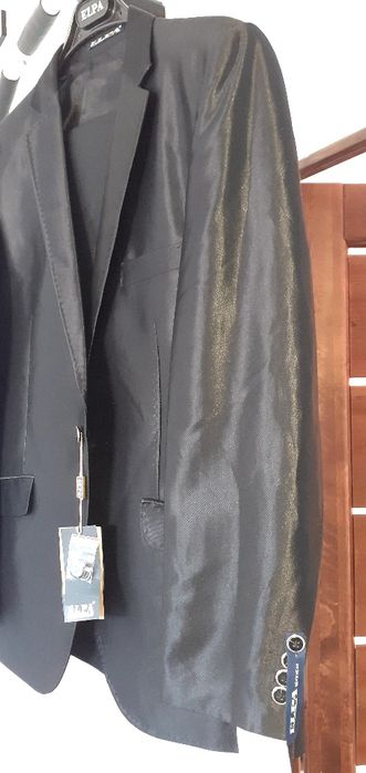 Костюм новый 48 размер