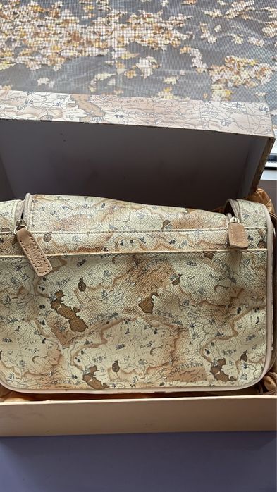 Кожаная барсетка женская