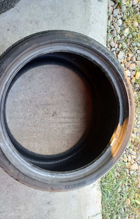 2 броя 305/30 ZR20 PIRELLI