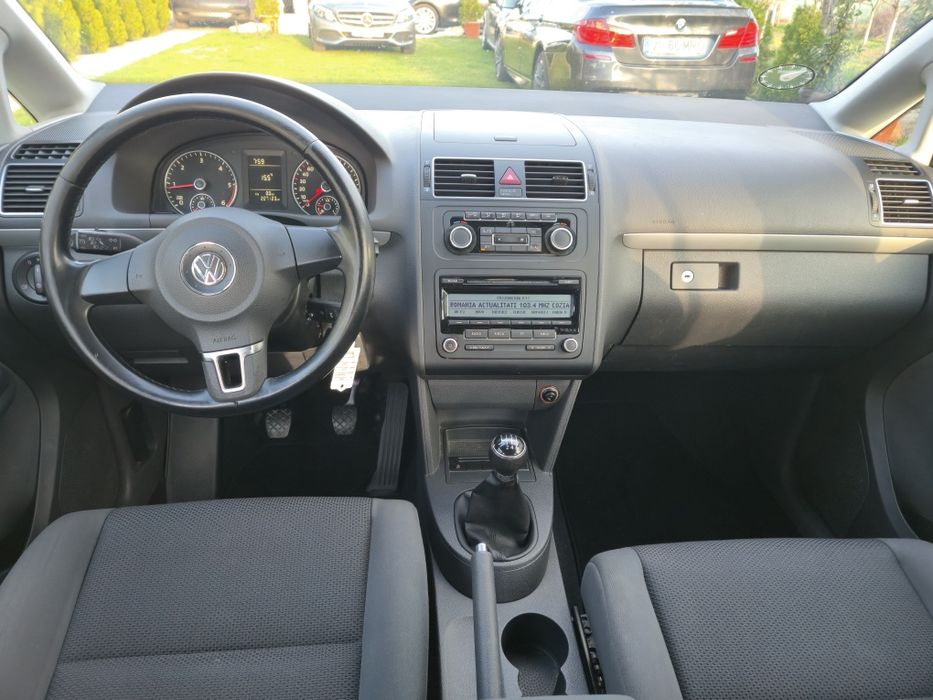 Volkswagen Touran Facelift 2011 1.6 105 cp 7 locuri 217.000km