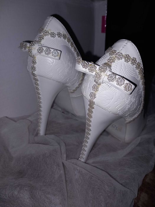 Официални обувки