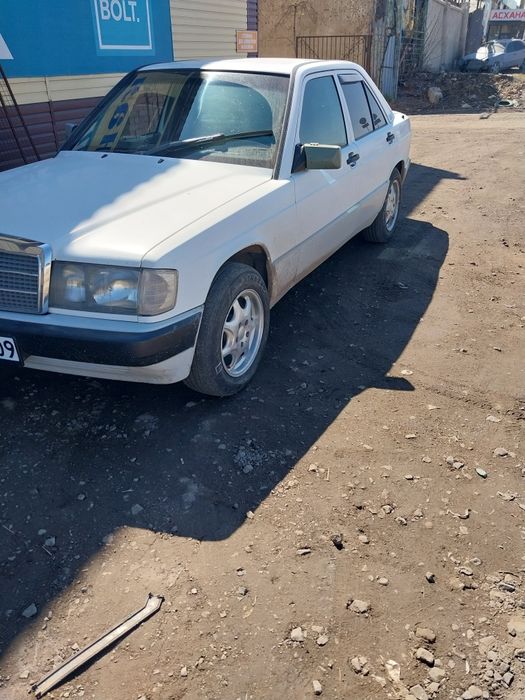 Продам мерседес 190