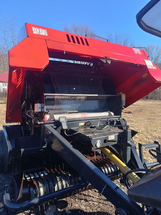 Vând presa balotiera vicon rf 125 plasă Deutz-fahr