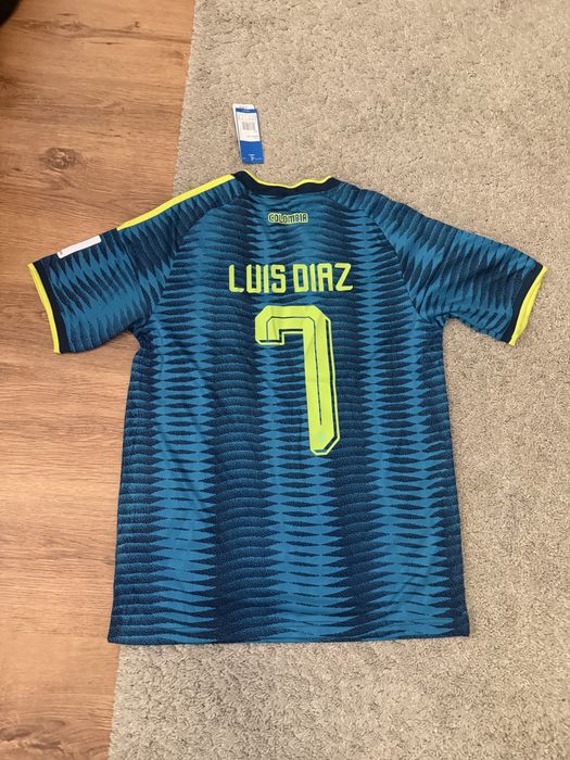 Tricou Luis Diaz