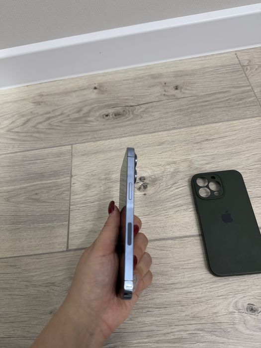 Продам IPhone 13 pro