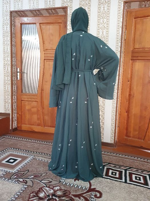 Abaya     Dubai.