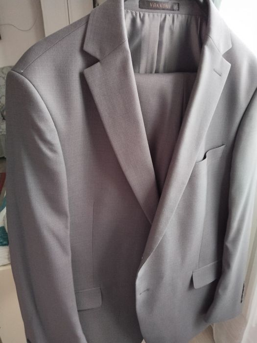 Продам Мужской костюм