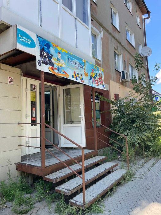 Продается магазин р-н пл.Ушанова