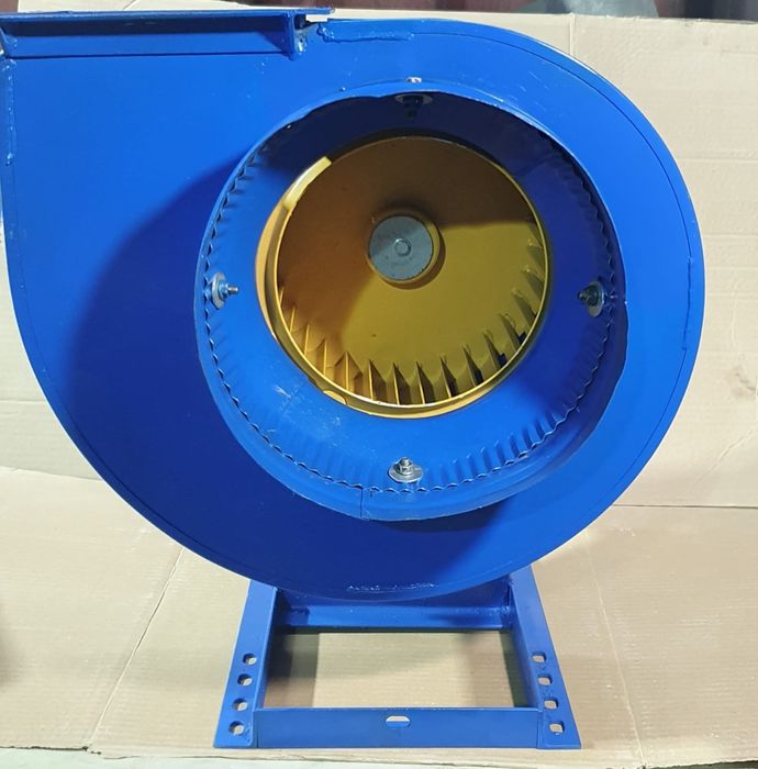 Продам радиальный вентилятор