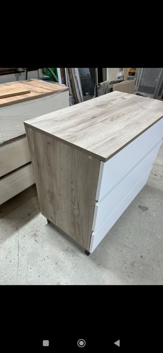 Современный комод