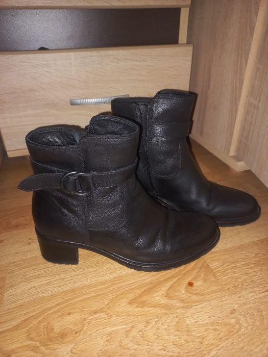 Botine elegante din piele naturala cu căptușeală noi