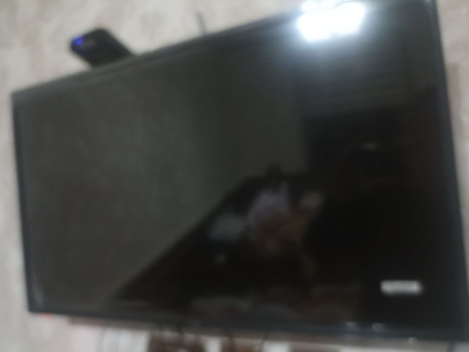 Телевизор сотилади 3 та 32 талик 2 таси бу 1 таси янгидей смартмас