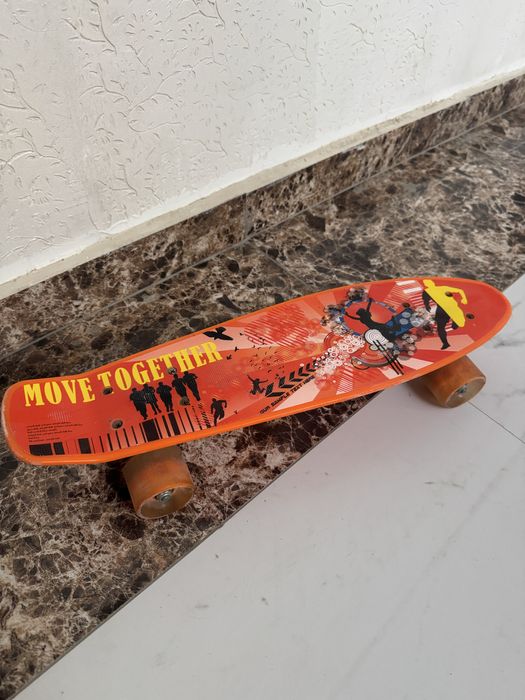 Продам скейтборд